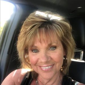 Meet your Posher, Karen